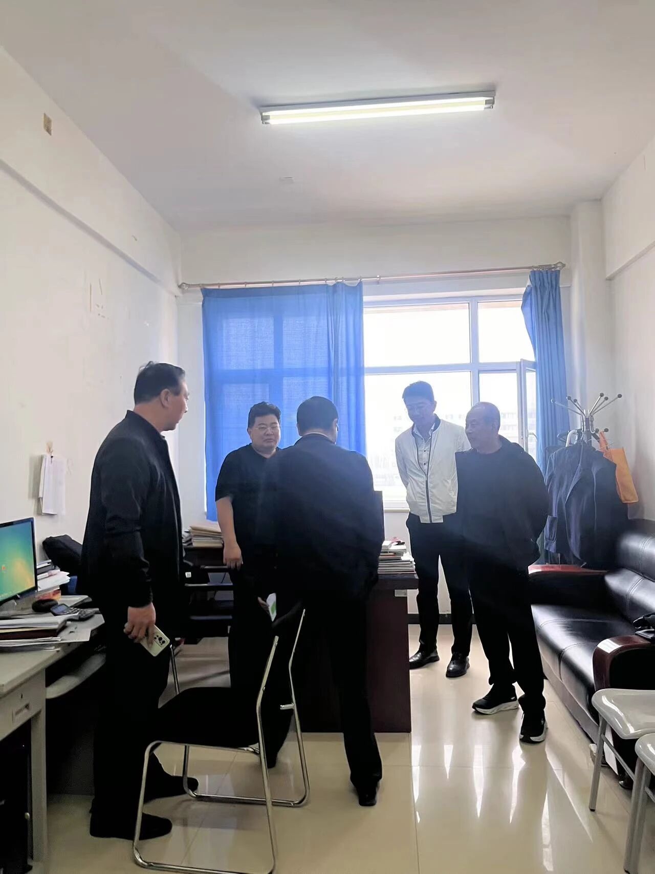 2e675fb2bc791cc78f2549208342c7bb.jpg 2e675fb2bc791cc78f2549208342c7bb.jpg