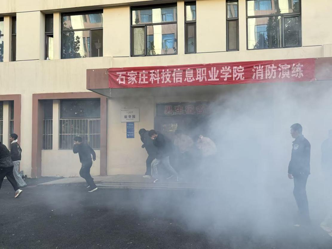 图1.png