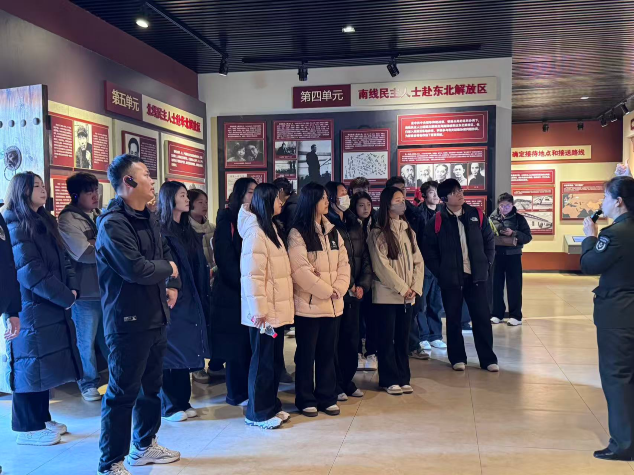 图片4 图片4