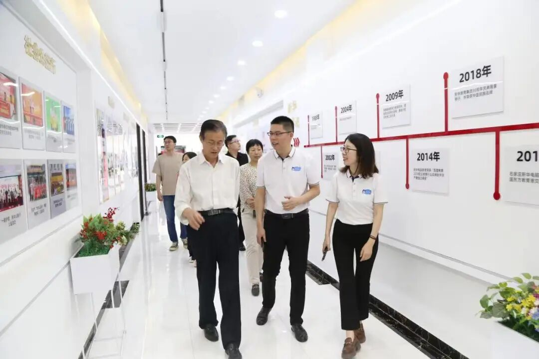 图片2 图片2