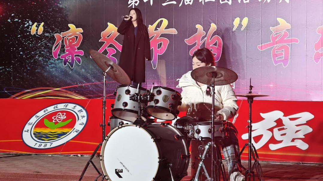 b34548ee83f54fcd7eac67771f55cf48